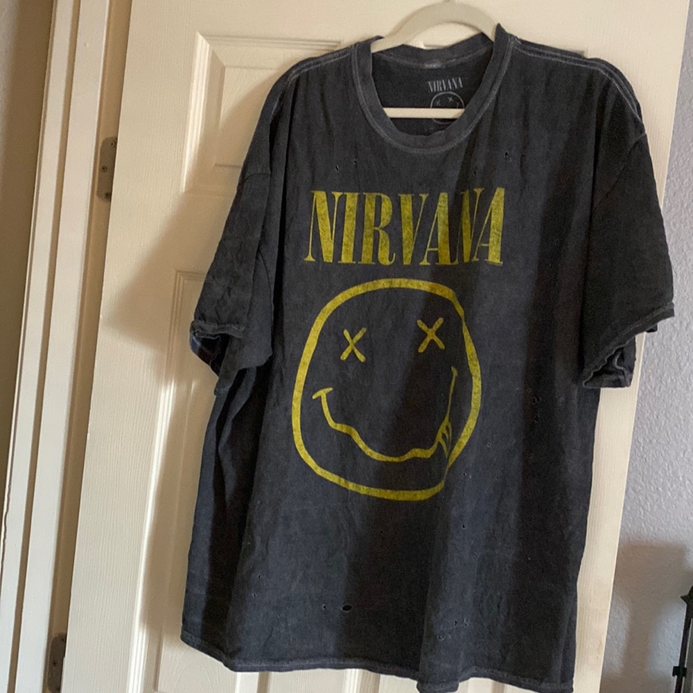 Urban outfitters Nirvana distressed tshirt!